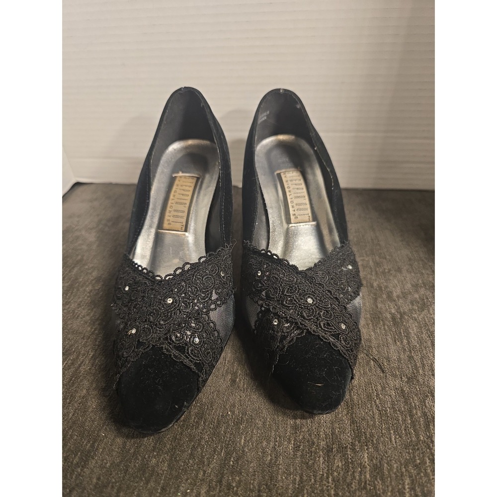 Vintage Steppin' Out by Highlights Black Velvet Pumps Womens Size 8.5W